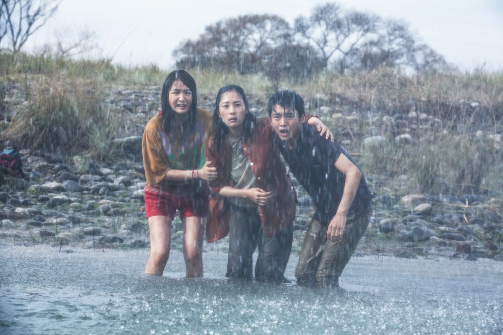 survivalfamily_05_33886105081_o