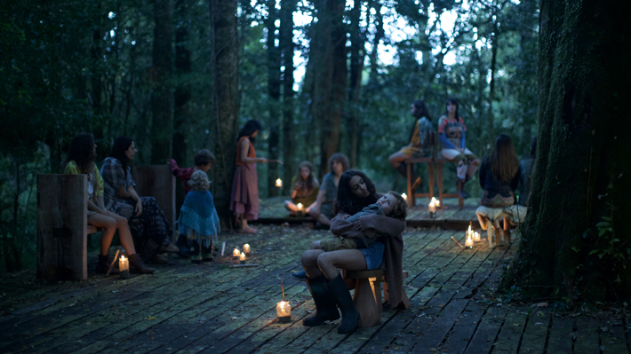 MV5BM2E3NjcyZTktMzBjYy00YWRiLWI2Y2MtMTJjODBlZGNjMDdmXkEyXkFqcGdeQXVyMTcxNTYyMjM@._V1_