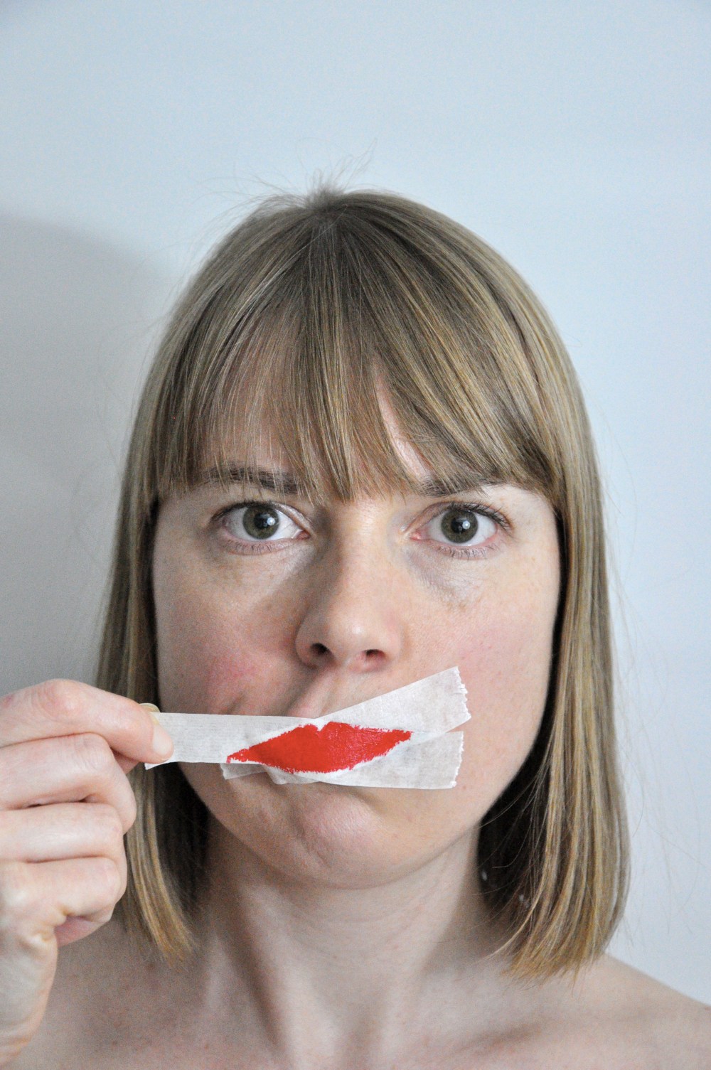 Portrait Sois Belle et Tais Toi