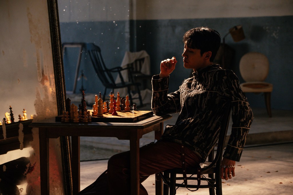 SHAUN on the set of "Steal The Show" MV / Collaboration with Jeff Satur / Image © 285 Labs