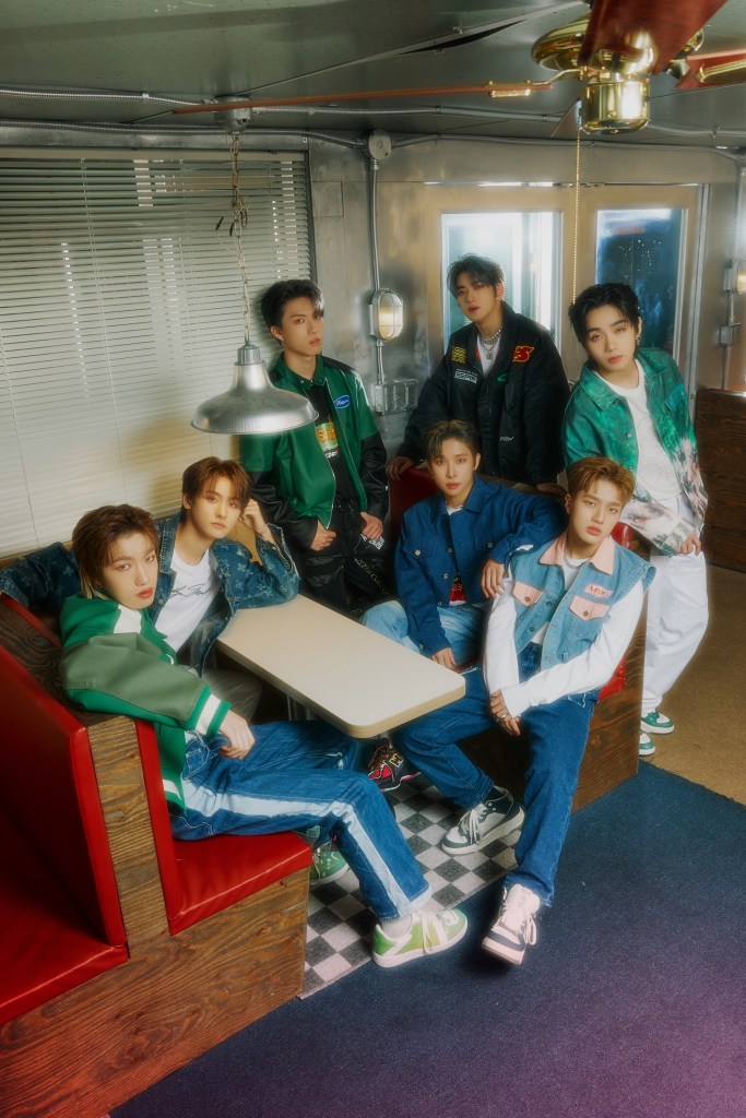 TRENDZ promoting their newest release NEW DAYZ / Image © Global H Media