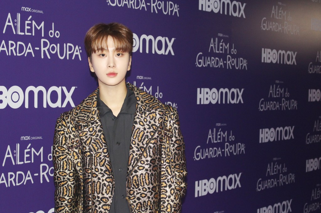 Jinkwon - Purple carpet for HBO Max's My Magic Closet / Image ©  JFlo Entertainment 