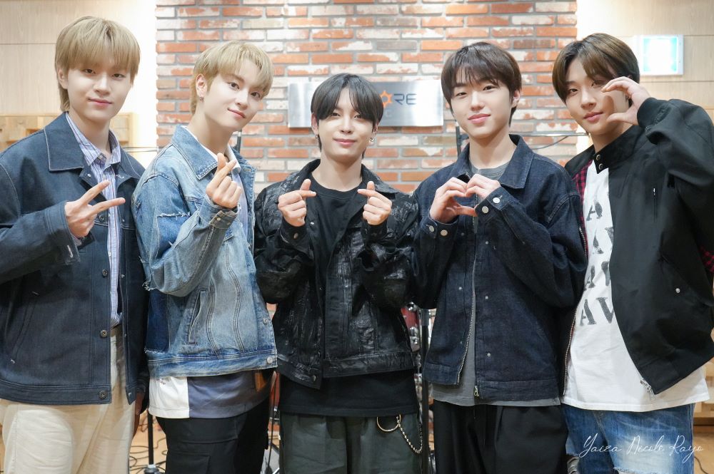 
Catch The Young / Image © Nicole Rayo for View of the Arts