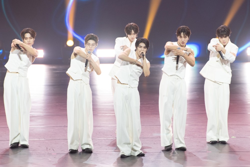 82MAJOR / Image © 2026 SBS / Courtesy of K-EXPO Inkigayo Paris